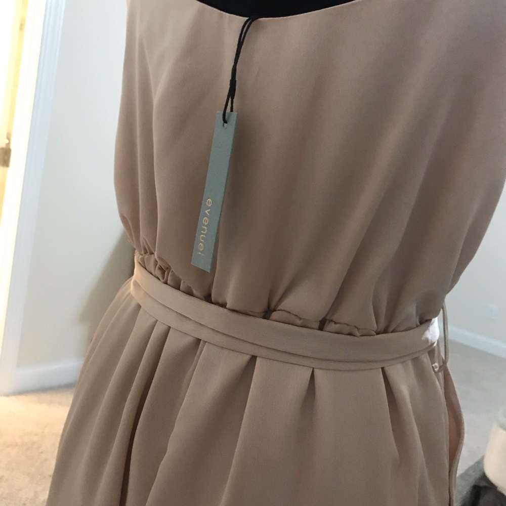Jumpsuit 💕NWT - Picture 5 of 8